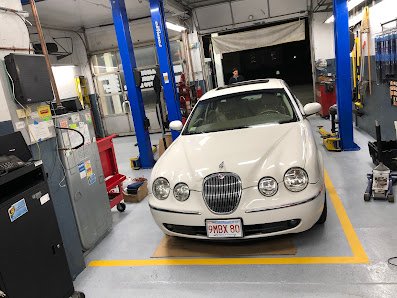 Central St Auto And Mass State Inspection photo 4